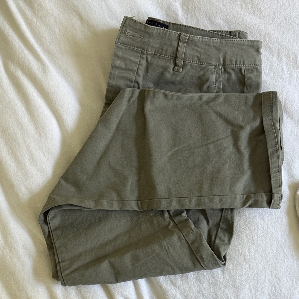 Men's ASOS Light Sage/Olive Chino Pants